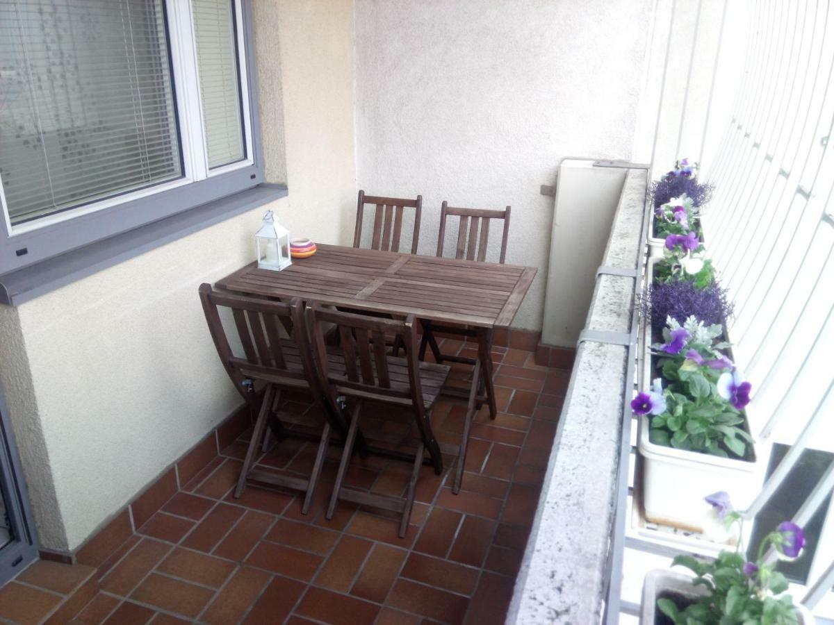 Orchidee Apartment Wiener Neudorf Exterior photo
